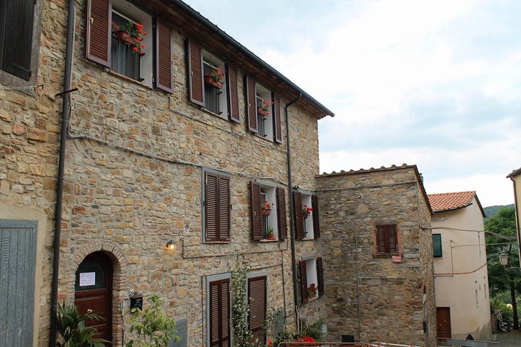 Casa Vacanze In Borgo Monteverdi Marittimo Extérieur photo
