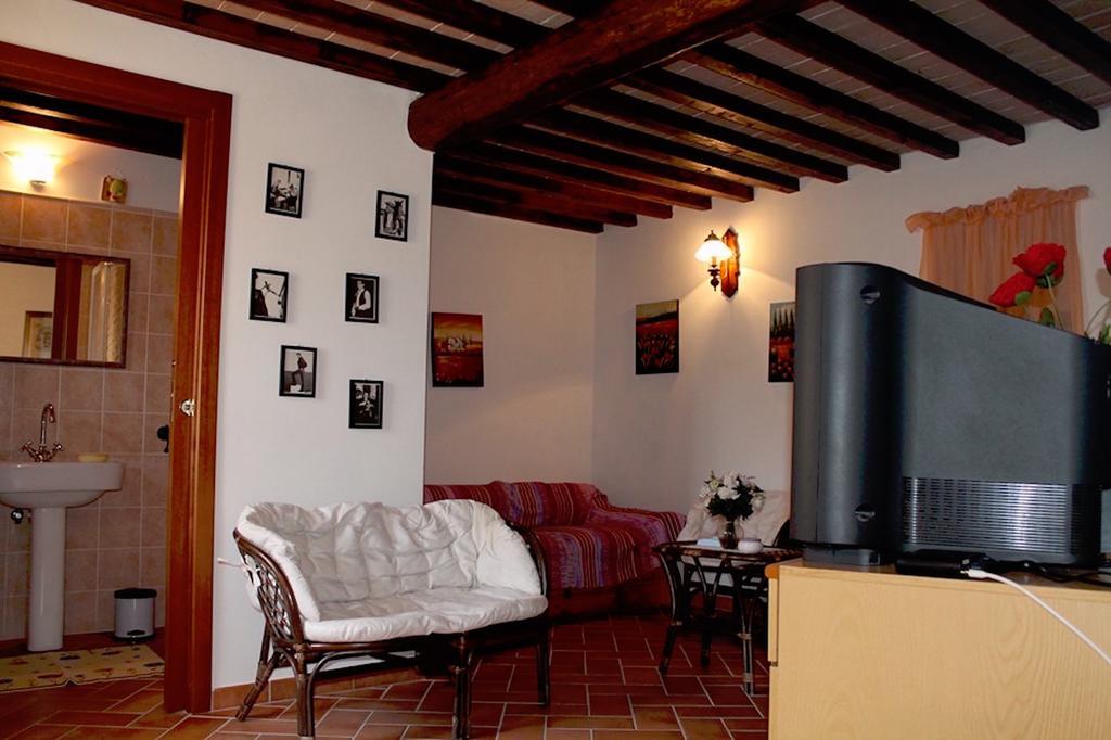 Casa Vacanze In Borgo Monteverdi Marittimo Extérieur photo